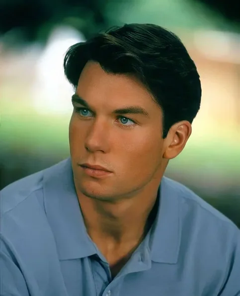 Jerry O'Connell - Biography, Age, Net Worth, Career & Family Emotional Geography