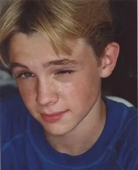 Jesse McCartney - Biography, Age, Net Worth, Career & Family Cost of Becoming