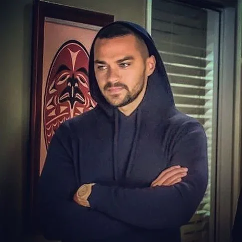 Jesse Williams - Biography, Age, Net Worth, Career & Family Favourites