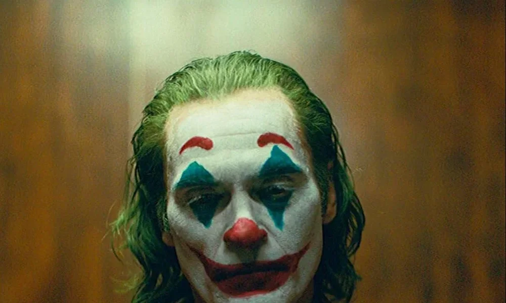 Joaquin Phoenix - Image 1