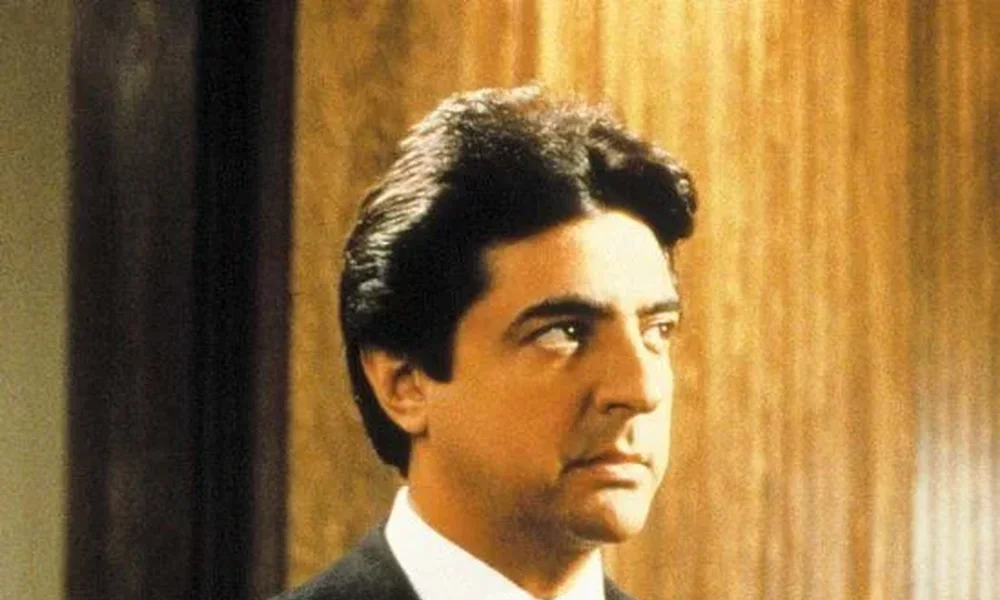 Joe Mantegna - Image 1