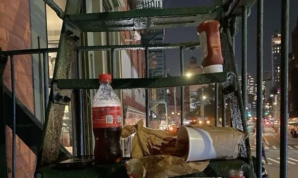 Joey Tribbiani - Image 1