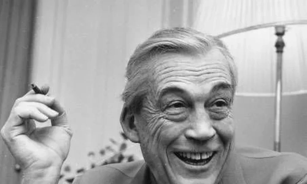 John Huston - Image 1