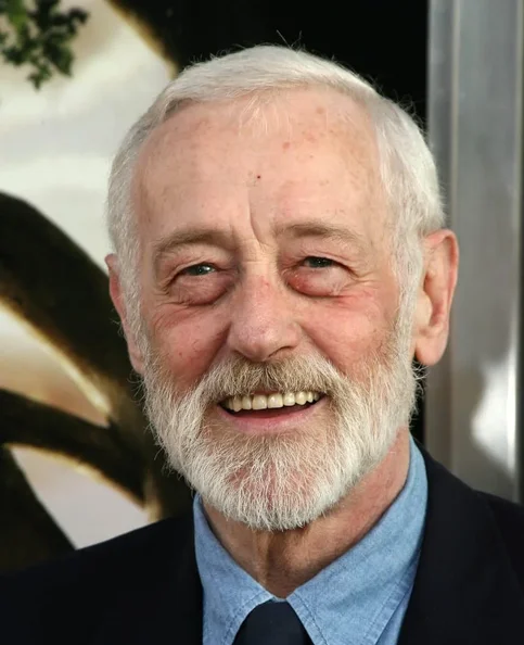 John Mahoney - Biography, Age, Net Worth, Career & Family Favourites