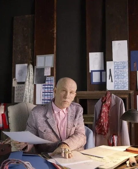 John Malkovich - Biography, Age, Net Worth, Career & Family Timeline