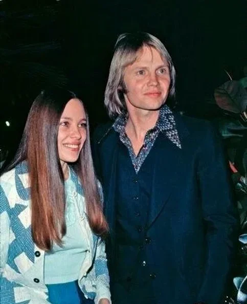 Jon Voight - Biography, Age, Net Worth, Career & Family Timeline