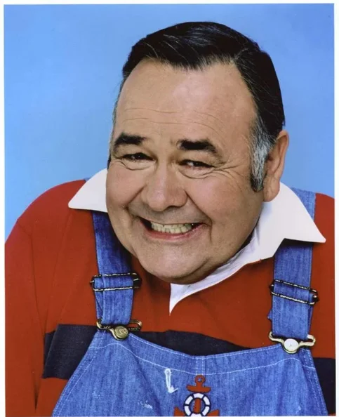 Jonathan Winters - Biography, Age, Net Worth, Career & Family Cost of Becoming