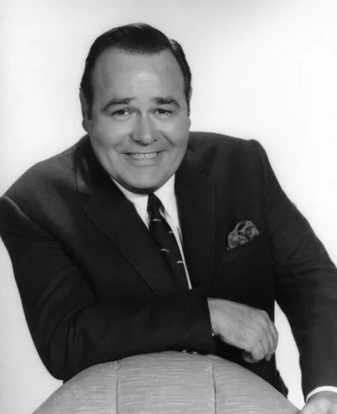 Jonathan Winters - Biography, Age, Net Worth, Career & Family Favourites