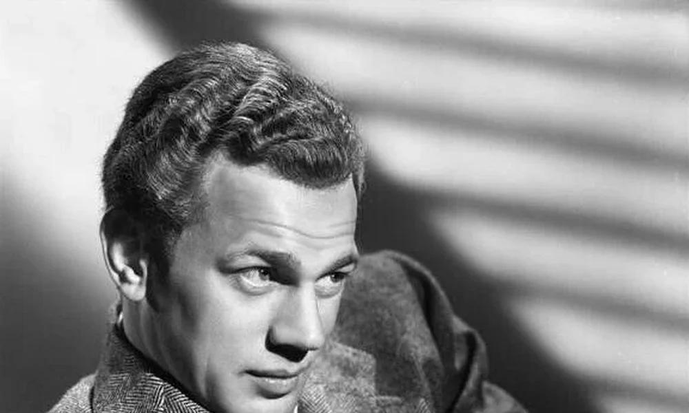 Joseph Cotten - Image 1
