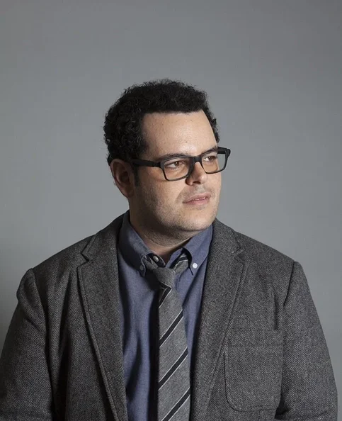 Josh Gad - Biography, Age, Net Worth, Career & Family Timeline