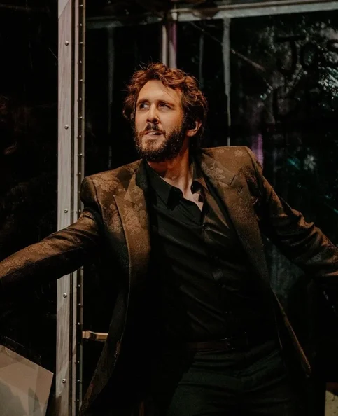 Josh Groban - Biography, Age, Net Worth, Career & Family Favourites