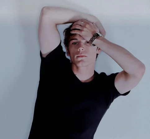 Josh Hartnett - Biography, Age, Net Worth, Career & Family Cost of Becoming