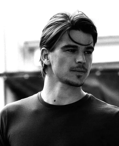 Josh Hartnett - Biography, Age, Net Worth, Career & Family Timeline
