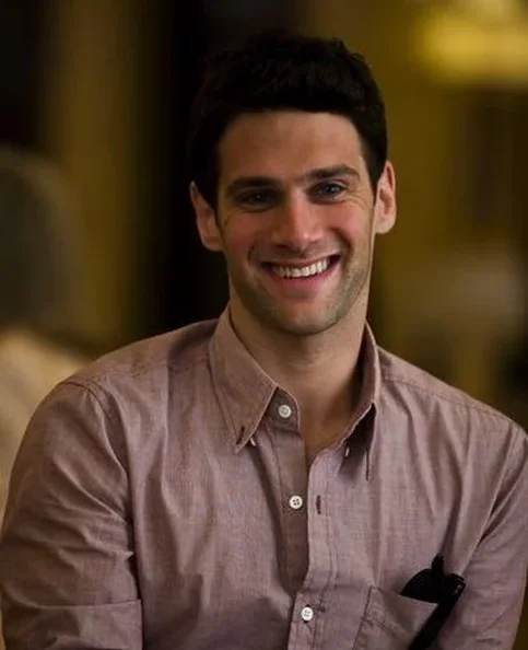 Justin Bartha - Biography, Age, Net Worth, Career & Family Favourites