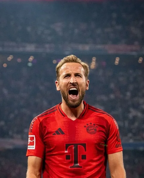 Kane - Biography, Age, Net Worth, Career & Family Favourites