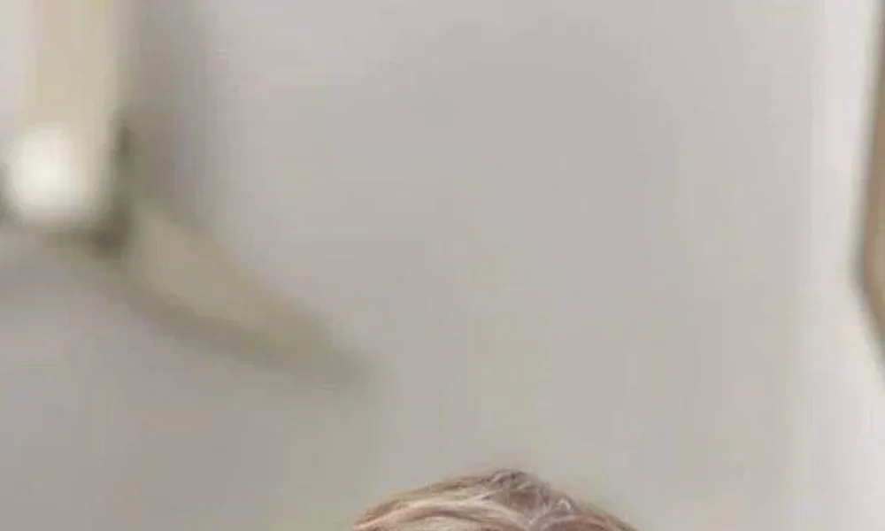 Kevin Costner - Image 1