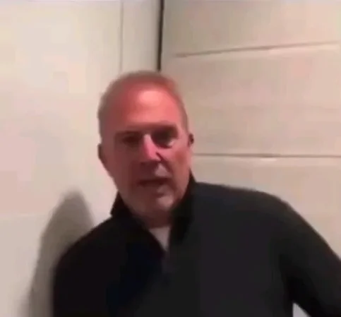 Kevin Costner - Biography, Age, Net Worth, Career & Family Favourites