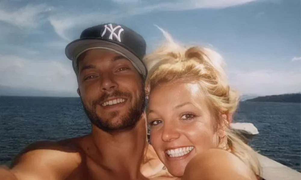 Kevin Federline - Image 1