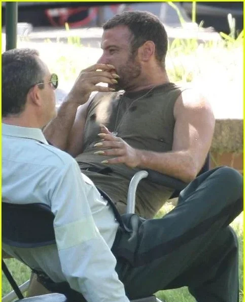 Liev Schreiber - Biography, Age, Net Worth, Career & Family Favourites