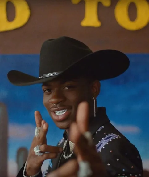 Lil Nas X - Biography, Age, Net Worth, Career & Family Favourites