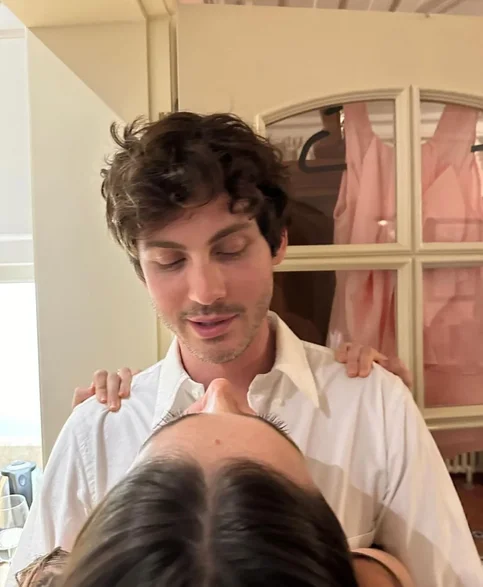 Logan Lerman - Biography, Age, Net Worth, Career & Family Favourites