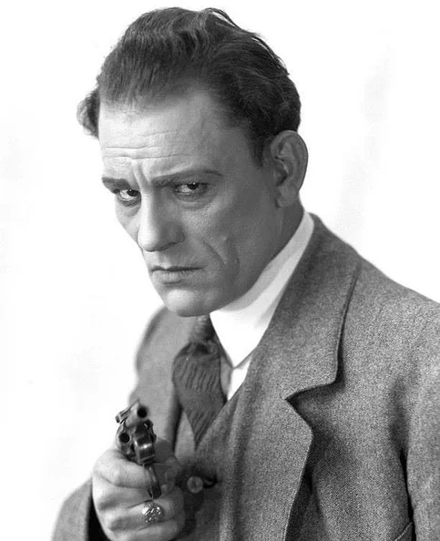 Lon Chaney - Biography, Age, Net Worth, Career & Family Cost of Becoming