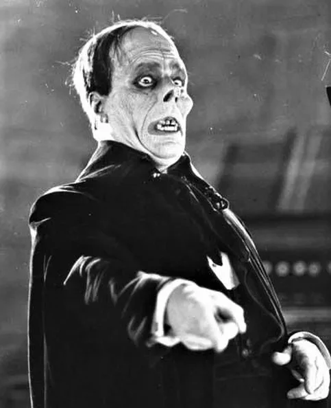 Lon Chaney - Biography, Age, Net Worth, Career & Family Favourites