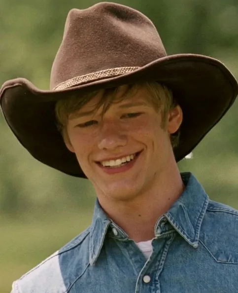 Lucas Till - Biography, Age, Net Worth, Career & Family Favourites