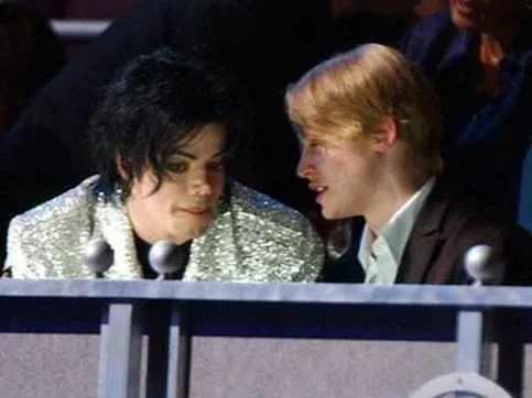 Macaulay Culkin - Biography, Age, Net Worth, Career & Family Timeline