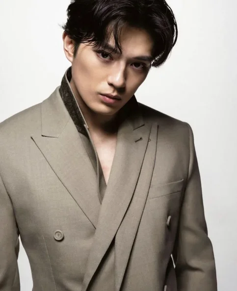 Mackenyu - Biography, Age, Net Worth, Career & Family Cost of Becoming