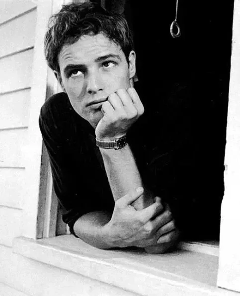 Marlon Brando - Biography, Age, Net Worth, Career & Family Favourites