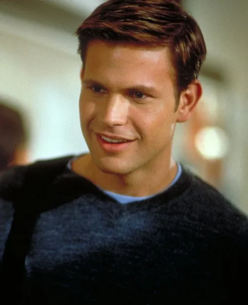 Matthew Davis - Biography, Age, Net Worth, Career & Family Favourites