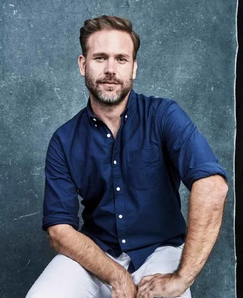 Matthew Davis - Biography, Age, Net Worth, Career & Family Emotional Geography