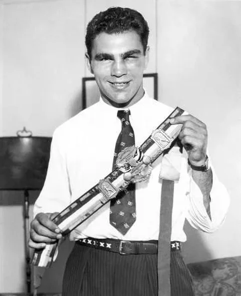 Max Schmeling - Biography, Age, Net Worth, Career & Family Timeline