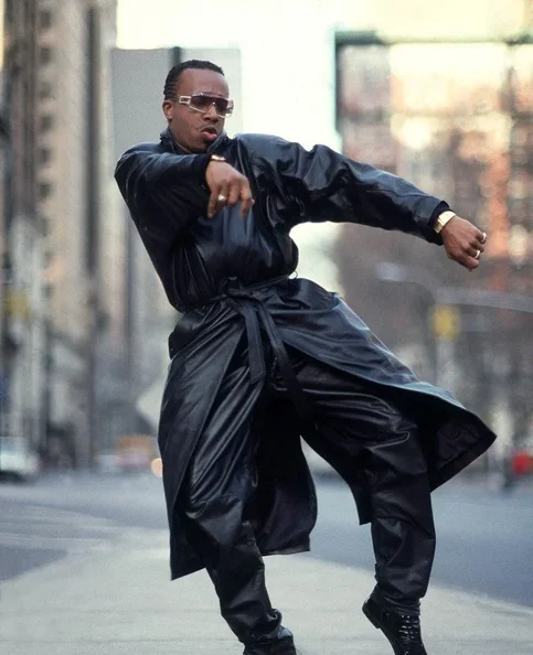 MC Hammer - Biography, Age, Net Worth, Career & Family Favourites