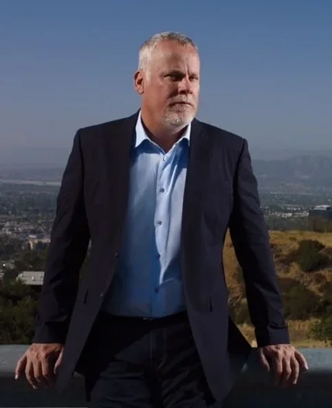 Michael Connelly - Biography, Age, Net Worth, Career & Family Cost of Becoming