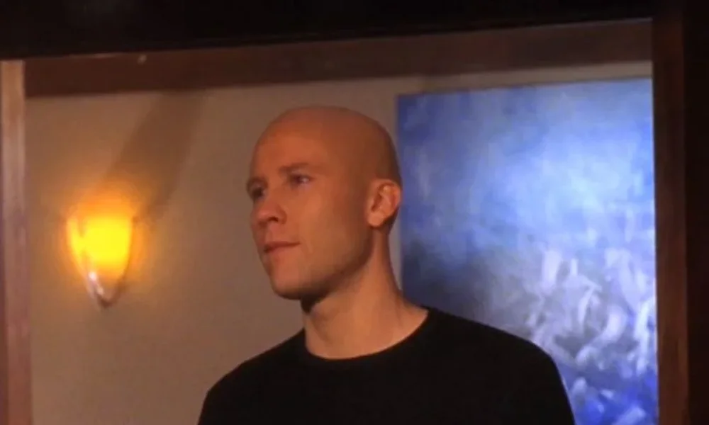 Michael Rosenbaum - Image 1