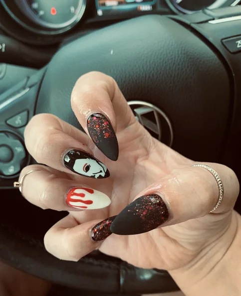 Mike Myers - Biography, Age, Net Worth, Career & Family Favourites