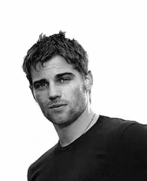 Mike Vogel - Biography, Age, Net Worth, Career & Family Emotional Geography