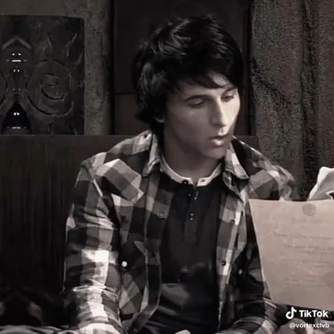 Mitchel Musso - Biography, Age, Net Worth, Career & Family Cost of Becoming