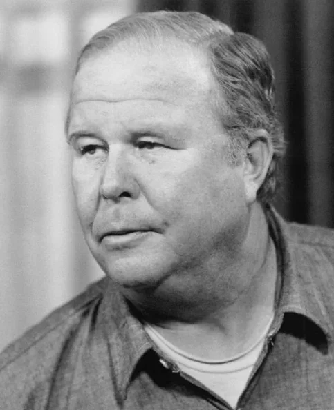 Ned Beatty - Biography, Age, Net Worth, Career & Family Cost of Becoming