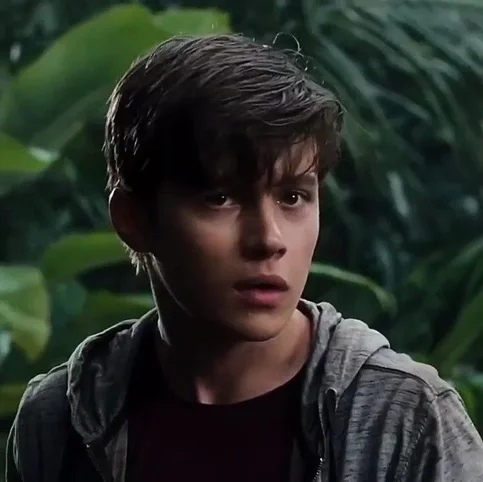 Nick Robinson - Biography, Age, Net Worth, Career & Family Favourites