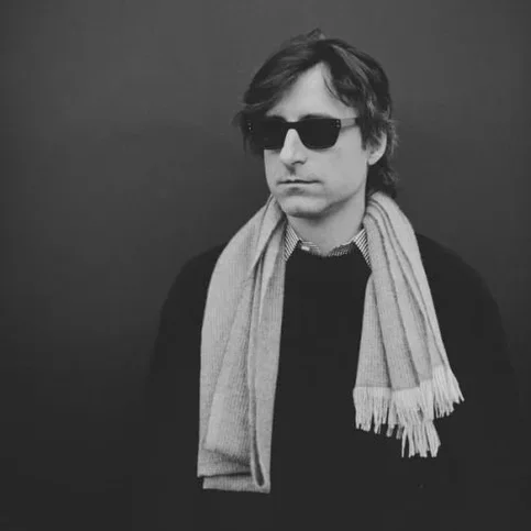 Noah Baumbach - Biography, Age, Net Worth, Career & Family Cost of Becoming