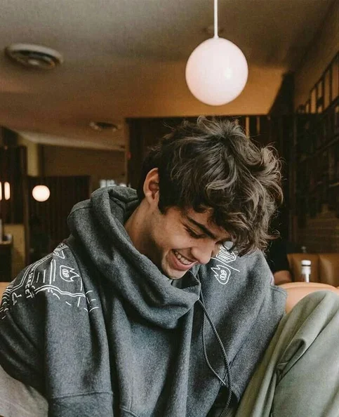 Noah Centineo - Biography, Age, Net Worth, Career & Family Favourites