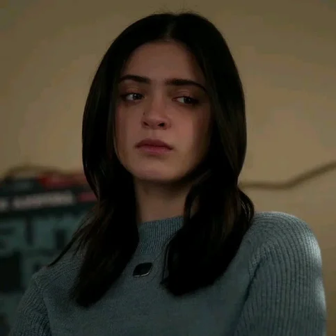 Oliver Stone - Biography, Age, Net Worth, Career & Family Favourites