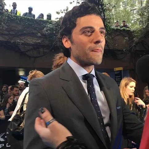 Oscar Isaac - Biography, Age, Net Worth, Career & Family Emotional Geography