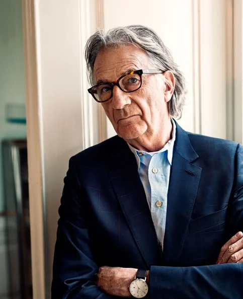 Paul L. Smith - Biography, Age, Net Worth, Career & Family Favourites