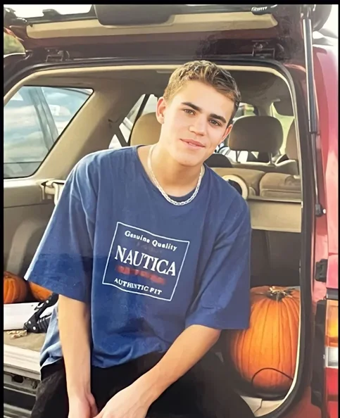 Paul Wesley - Biography, Age, Net Worth, Career & Family Cost of Becoming