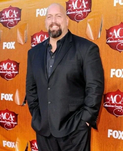 Paul Wight - Biography, Age, Net Worth, Career & Family Favourites