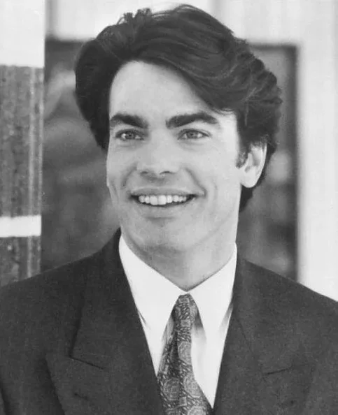 Peter Gallagher - Biography, Age, Net Worth, Career & Family Timeline